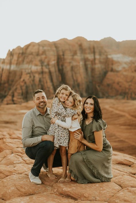 Family photoshoot in Utah desert. Family Outfit Inspo ideas | Family posing inspiration | Red rock family photos #fallphotos #familyphotos #utahfamilyphotographer #familyphotoshootideas #familyphotographer #utahphotographer Olive Green Dress Photoshoot Family, Family Temple Pictures, Sedona Family Photoshoot, Badlands Family Photos, Red Outfit Family Photoshoot, Fall Family Inspo Pictures, Zion Family Photos, Summer Family Photoshoot Outfits Casual, Family Of Four Picture Poses