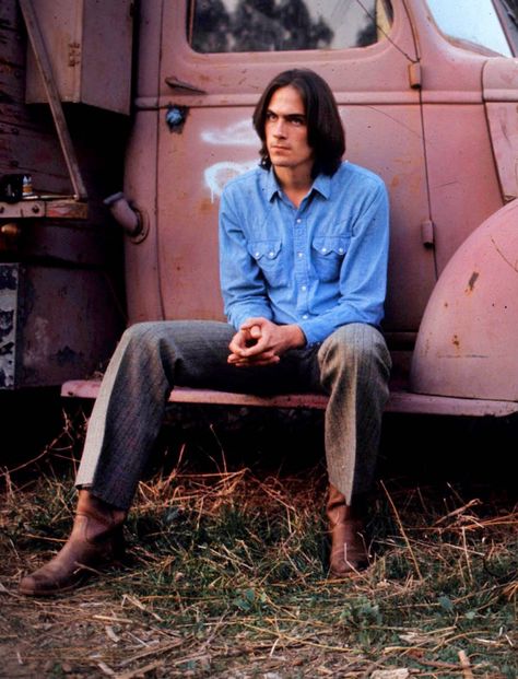 James Taylor in Burbank, 1969, Henry Diltz session for the cover of Sweet Baby James, the #7 best-selling album of 1971 Henry Diltz, James Taylor, The Man, Tumblr