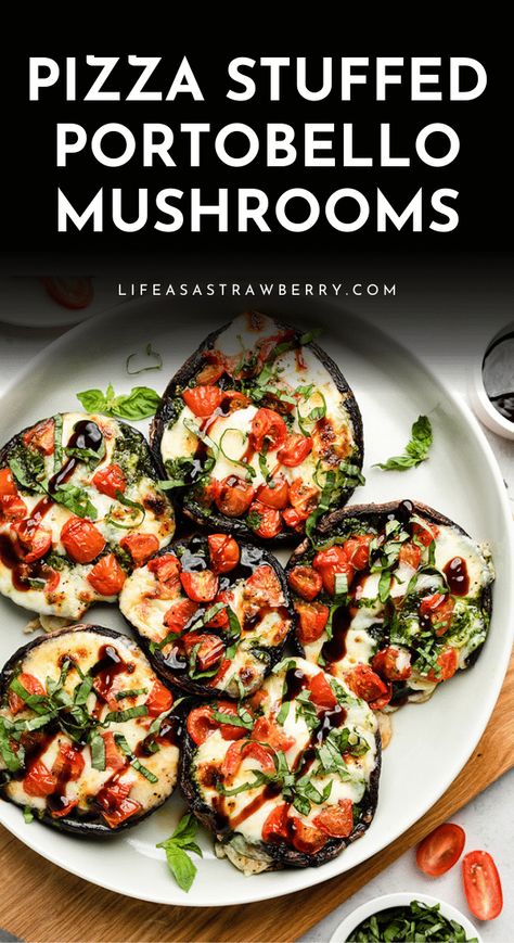 Mushroom Cap Recipes, Portobello Mushroom Pizza, Portabella Mushrooms Recipes, Portobello Pizza, Stuffed Portobello Mushrooms, Portobello Mushroom Recipes, Stuffed Portobello, Margarita Pizza, Baked Mushrooms