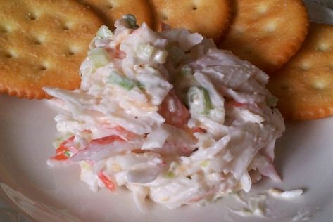 Deli King Krab Salad (Or Deli King Krab Pasta Salad). Photo by livie Caramel Apple Salad, Crab Salad Recipe, Sea Food Salad Recipes, Appetizers For A Crowd, Cold Salad, Seafood Appetizers, Crab Salad, Seafood Salad, King Crab