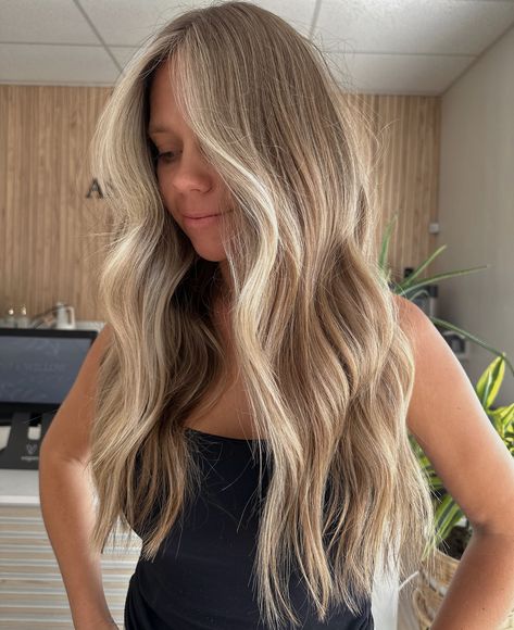 I bet we’d have really good hair chem 😉 • • • #salinashair #salinashairstylist #montereyhair #montereyhairstylist #livedinblonde #montereycountyhair #sanjosehair #sanjosehairstylist #californiahair #salinassalon #montereysalon #salinasblondespecialist #salinas #monterey #fullhighlight #livedinhair #livedincolor #bronde #salinasbalayage #montereybalayage #blondeinspo#balayageinspo #hairinspo #brondeinspo #hairbykileypiini #ashandwillowsalon #behindthechair #btcfirstfeature #mastersofbalay... Cute Highlights, Dirty Blonde Hair With Highlights, Blonde Light Brown Hair, Hair Ideas Blonde, Blonde Bronde, Blonde Hair Highlights, Dirty Blonde Hair Color Ideas, Hair Wash Day, Hair Color Hairstyles