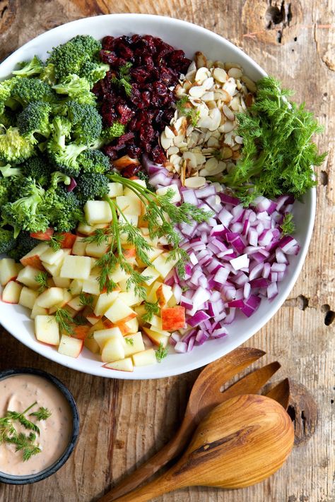 RAW BROCCOLI CHOPPED SALAD Raw Broccoli Salad, Broccoli Recipes Healthy, Salad Recipes Lunch, 10 Healthy Foods, Raw Broccoli, Camille Styles, Broccoli Recipes, Broccoli Salad, Healthy Salad