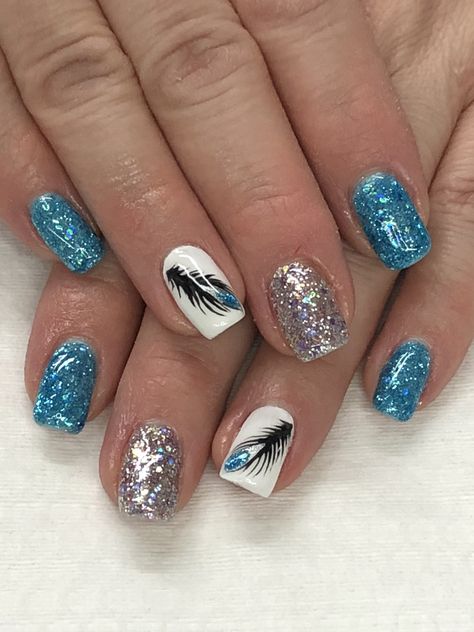 Peacock Feather Light Elegance Glacier Blue, Elvis Pelvis & Just White Buttercream Hand Painted Gel Nails Glacier Nails, Peacock Nail Designs, Feather Nail Designs, French Manicure Acrylic Nails, Peacock Nails, Feather Nail Art, Infinity Nails, White Buttercream, Light Elegance