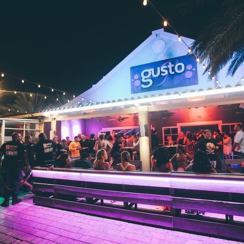 Dancing in Palm Beach at Gusto Night Club Aruba. Aruba Nightlife, Things To Do In Aruba, Festival Planning, Aruba Vacation, Visit Aruba, Aruba Travel, Travel Noire, Dance Club, Party Bus