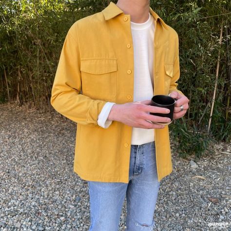 Colourful Guy Outfits, Yellow Outfit Aesthetic Men, Short Amarillo Outfit, Bgc Outfit, November Fits, Colorful Outfits Men, Mens Casual Work Clothes, Light Blue Shirt Outfit, Layering Outfits Men