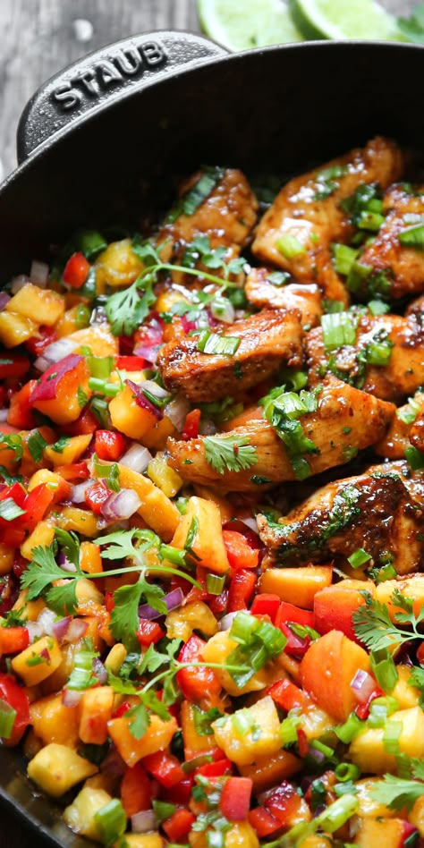 Cilantro-Lime Honey Chicken with Peach Salsa in a cast iron skillet Peach Recipes Savory, Honey Recipes Healthy, Peach Recipes Dinner, Peach Dishes, Cast Iron Recipes Dinner, Peach Dish, Mediterranean Diet Meals, Peach Salsa Recipes, Fresh Peach Recipes