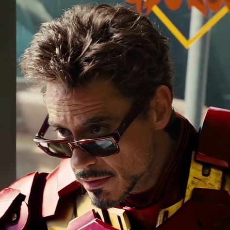 Ironman Icon, Tony Stark Icons, Tony Stark And Peter Parker, Mr Marvel, Stark And Peter, Avengers Icon, Film Cinematic, Marvel Man, Iron Man Robert Downey Jr