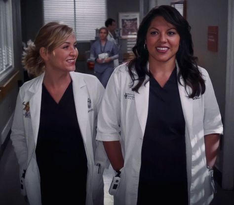 Greys Anatomy Callie And Arizona, Calzona Greys Anatomy, Callie Greys Anatomy, Arizona And Callie, Greys Anatomy Callie, Callie And Arizona, Callie Torres, Grays Anatomy Tv, Jackson Avery