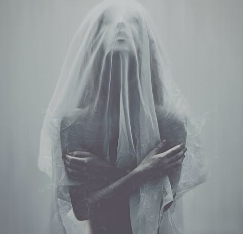 oneiric-3 – Fubiz™ White Veil, Dark Photography, Dark Beauty, The Veil, Photoshoot Inspiration, Photo Shoot Ideas, Shoot Ideas, Photoshoot Ideas, Photography Inspiration