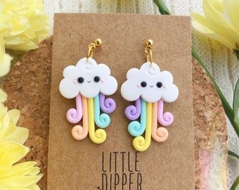 Cute Clay Accessories, Cute Earrings Clay, Kawaii Clay Earrings, Kawai Earrings, Poly Clay Earrings, Polymer Clay Projects Ideas, Kawaii Clay Ideas, Polymer Clay Charms Kawaii, Clay Earrings Ideas