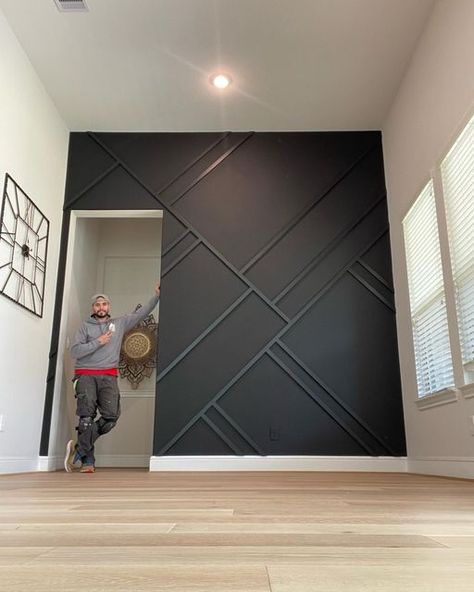 Handymanfelipe LLC on Instagram: "Black Matte and Gloss Accentwall 🖤🖤🖤🖤🖤" Black Matte And Glossy Accent Wall, Matt Black Bedroom Wall, Matte Black Accent Wall Living Room, Black Accent Wall Staircase, Matte Black Accent Wall Bedroom, Matte Black Accent Wall, Stairs Feature Wall, Stairs Wall Decor Ideas, Black Accent Wall Living Room