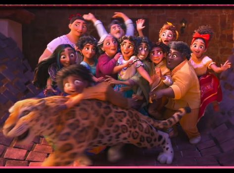 Encanto Family Picture, Encanto Wallpaper, Encanto Funny, Encanto Family, Pepa Madrigal, We Don't Talk About Bruno, Family Madrigal, Camilo Madrigal, Familia Madrigal