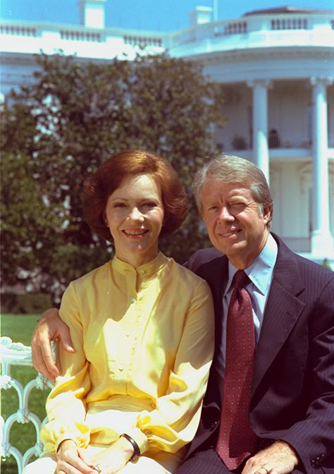 Jimmy And Rosalynn Carter, First Lady Portraits, Kylie Jenner Pregnant, Rosalynn Carter, American History Homeschool, Us First Lady, Presidents Wives, American First Ladies, Presidents Of The United States