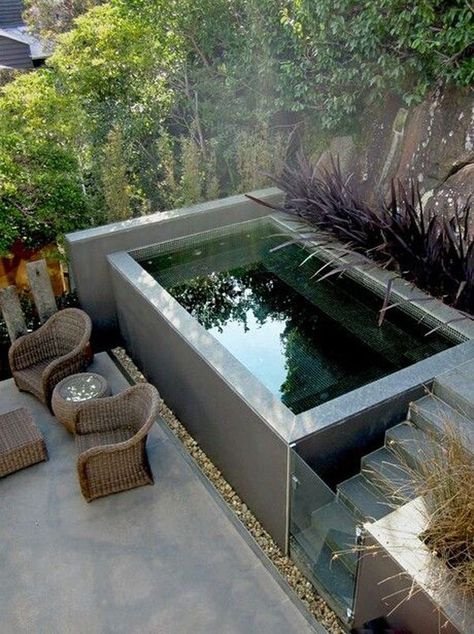 18 Gorgeous Plunge Pools For Tiny Backyard Swimming Pool Trends, Kolam Koi, Outdoor Hot Tub, Small Swimming Pools, Small Pool Design, Pool Garden, Small Pools, Splash Pad, Swimming Pools Backyard