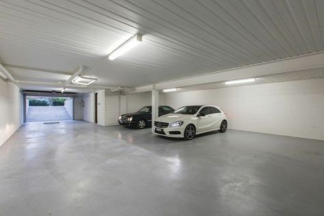 Basement Garage Ideas, Basement Car Parking Design, Basement Parking House, Simple Garage Ideas, Underground Garage House, Under House Garage, Underground Car Garage, House With Garage Underneath, Garage Under House