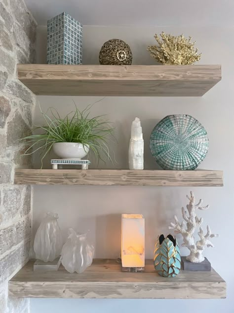 Beach Theme Shelves, Ocean Theme Apartment, Fun Coastal Decor, Simple Beach Bathroom, Coastal Shelving Decor, Beach House Shelf Decor, Subtle Beach Theme Living Room, Rustic Beach Home Decor, Coastal Shelves Decor