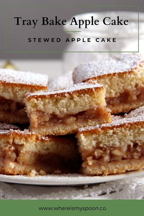 Cooking Apple Recipes, Apple Traybake, Traybake Cake, Apple Cake Recipe Easy, Apple Slice Recipe, Apple Cinnamon Cake, Bake Sale Packaging, Cake With Cinnamon, Easy Apple Cake