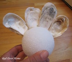 Decorating With Shells, Oyster Shells Diy, Shell Hunting, Oyster Crafts, Oyster Shells Decor, Shells Craft, Oyster Art, Budget Decorating Ideas, Home Decor Budget