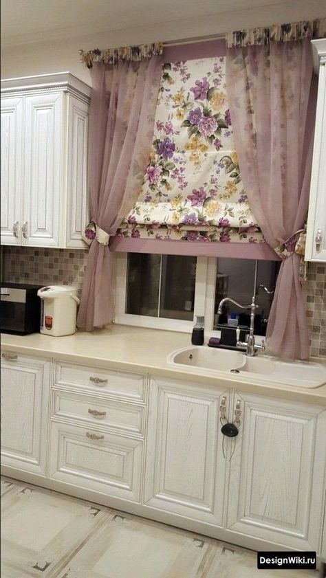 Kitchen Curtain Designs, Vintage Kitchen Curtains, Curtain Designs For Bedroom, Curtains Decor, Spring Kitchen, Unique Curtains, Curtain Styles, Luxury Curtains, Living Room Decor Curtains