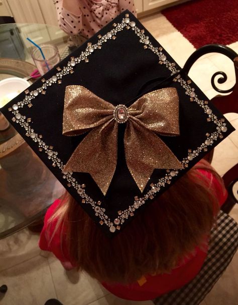 Grad Cap Decorated, Graduation Cap Decoration Diy, High School Graduation Cap, College Graduation Cap Decoration, Grad Hat, Grad Cap Designs, Diy Graduation Cap, Cap Ideas, Graduation Cap Designs