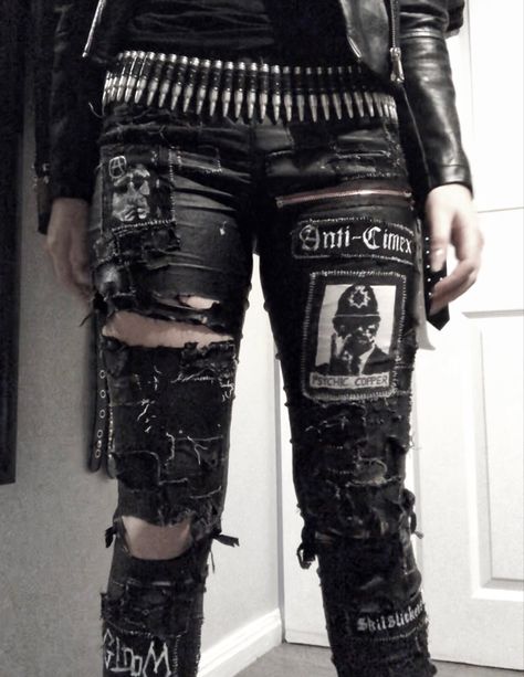 Crust Pants Punk, Distressed Punk Pants For Alternative Fashion, Punk Patchwork Pants, Gothic Pants With Rivets For Alternative Fashion, Crust Punk Aesthetic, Black Denim Punk Pants, Ripped Fitted Punk Jeans, Diy Goth Clothes, Crust Pants