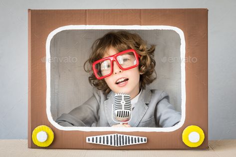 Child playing with cartoon TV by yarruta. Child playing with cardboard box TV. Kid having fun at home. Video blogging concept Deco Tv, Child Playing, Diy Kids Toys, Home Video, Petite Section, Background Watercolor, English Activities, Box Tv, Kids Tv