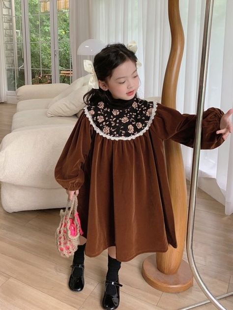 -   .   . Princess Dress Kids For Winter, Christmas Dresses For Kids, Kids Velvet Dress, Christmas Clothes Kids, Christmas Dress For Kids, Little Kid Outfits, Winter Dresses For Girls, Christmas Dresses For Girls, Christmas Dress Kids