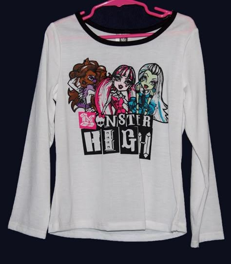 Monster High Long Sleeve Top Monster High Aesthetic Clothes, Monster High Pjs, 2000s Shirts, Monster High Hoodie, Monster High Birthday Shirt, Monster High Merchandise, New Monster High Dolls, Monster High Clothes, Geeky Clothes