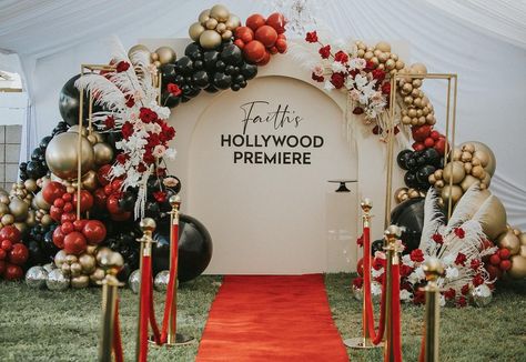 Red Carpet Balloon Decorations, Elegant Hollywood Theme Party, Hollywood Red Carpet Prom Theme, Red Carpet Balloons, Red Carpet Christmas Party, Red Carpet Balloon Arch, Hollywood Balloon Arch, Hollywood Theme Balloon Arch, Red Carpet Theme Backdrop