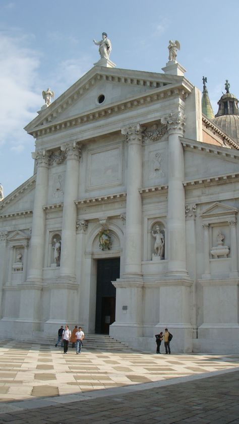 Church of the Redentore, Giudecca, Venice, Italy (Joe Cruz photo). Italian Church, Italy Church, Venice Cemetery, Venice Italy Architecture, Best Places To Vacation, Saint Mark's Basilica Venice, Neoclassical Architecture, Most Romantic Places, Venice Italy Travel