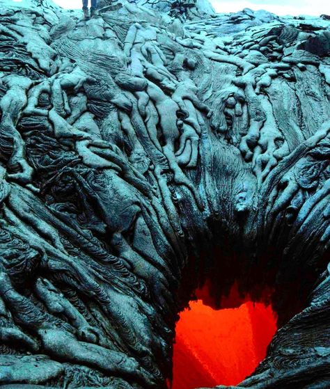 Lava Art http://ift.tt/2Hpg74i Lava Art, Andy Goldsworthy, Gates Of Hell, Homestuck, Underworld, Optical Illusions, Volcano, Mother Earth, Mother Nature