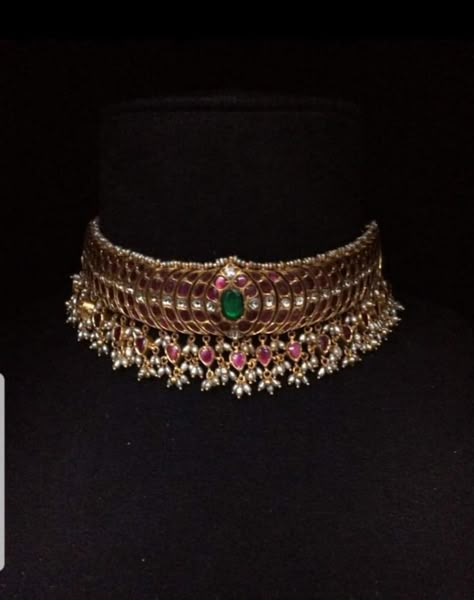 Kerala Choker Necklace, Temple Jewellery Choker, Necklace Designs For Wedding, Gold Haram, Indian Bridal Jewelry, Traditional Necklace, Choker Necklace Designs, Antique Gold Jewelry Indian, Choker Designs