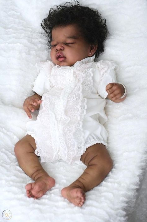 Reborn Dolls Silicone Baby Girls Black, Black Reborn Baby Dolls, Reborn Babies Black, African American Reborn Babies, Reborn Dolls Silicone, Real Looking Baby Dolls, African American Baby Dolls, Sleeping Newborn, Reborn Baby Boy Dolls