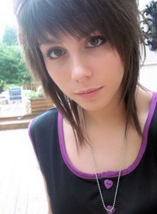 Emo Haircuts For Girls, Short Emo Haircuts, Emo Bangs, Short Emo Hair, Scene Haircuts, Emo Haircuts, Short Scene Hair, Emo Girl Hairstyles, Girls Short Haircuts