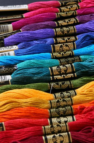 floss Crayola Box, Spools Of Thread, Colour Therapy, Rainbow Connection, Rainbow Bright, Random Colors, Colorful Life, Taste The Rainbow, Crochet Afghans