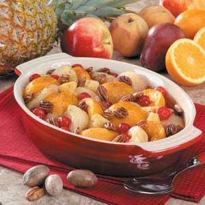 Baked Fruit Recipes, Xmas Deserts, Dishes For Christmas, Fruit Bake, Pecan Halves, Christmas Casserole, Holiday Fruit, Recipes Fruit, Menu Recipes