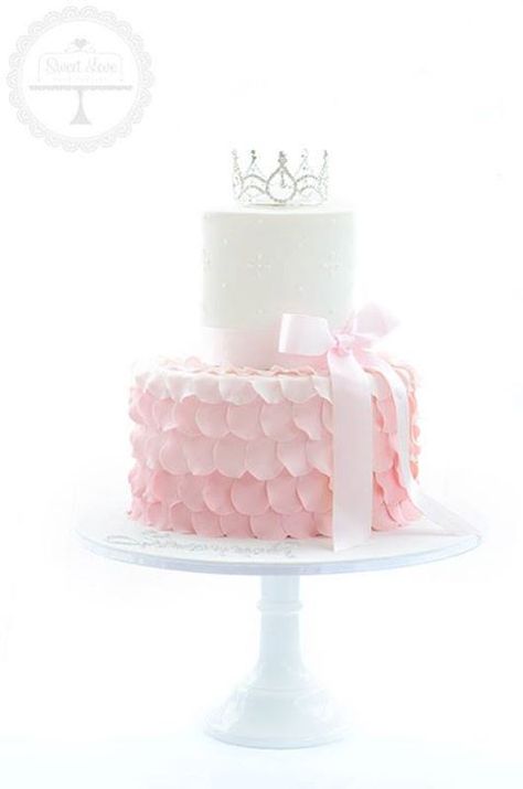 this cake couldn't get any more girly . . . pink, frilly and sparkly. Simple Princess Cake, Ballerina Cakes, Pink Wedding Cake, Christening Cake, Princess Cake, First Birthday Cakes, Pink Cake, Love Cake, Girl Cakes