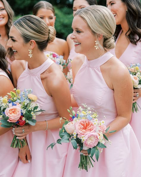 When the florals and the frocks pair together perfectly 💐 We’ve hand-selected the fabrics in our collection to complement any and every bouquet you and your floral designer can dream up. Swipe through for just a few of our favorite LulaKate dress + bouquet moments! Which one do you love most? #bridesmaids #bridesmaidsdresses #bridal #florals Pink Buttonhole, Pink Bridesmaid Bouquet, Williamsburg Inn, Flower Decor Ideas, Bridal Florals, Decor Mood Board, Rosa Bb, Bridesmaids Dress Inspiration, Pink Satin Dress