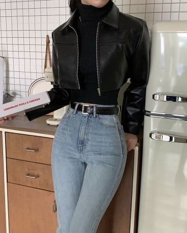 Soft Dark Outfits Aesthetic, Womens Leather Jacket Outfit, Ancient Costume, Everyday Fashion Outfits, Easy Trendy Outfits, Looks Chic, Girly Outfits, Casual Style Outfits, Lookbook Outfits