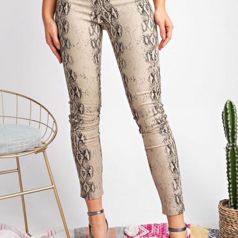 Instagram post by Painted Ladies Boutique • Dec 3, 2019 at 7:03pm UTC Leopard Print Jeans, Suede Leggings, Painted Ladies, Stretchy Pants, Summer Pants, Short Styles, Printed Jeans, Short Shirts, Woman Painting