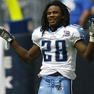 Chris Johnson- TWITCHY. Tn Titans, Titans Football, Chris Johnson, Fantasy League, Fantasy Team, Football Is Life, Running Back, Tennessee Titans, Game Time