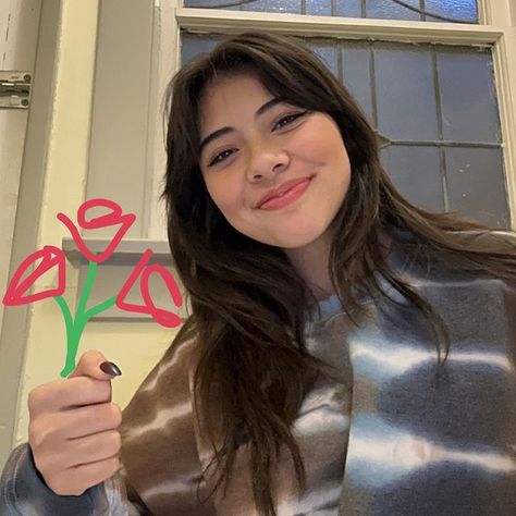 Portal Xochitl Gomez on Twitter: "happy valentine's meus amores 💌💐 https://t.co/gXMRoNhlvs" / Twitter Hestia Jones, Baby Sitters Club, Xochitl Gomez, America Chavez, Babysitters Club, The Baby Sitters Club, Baby Club, Marvel Cast, Dr Strange