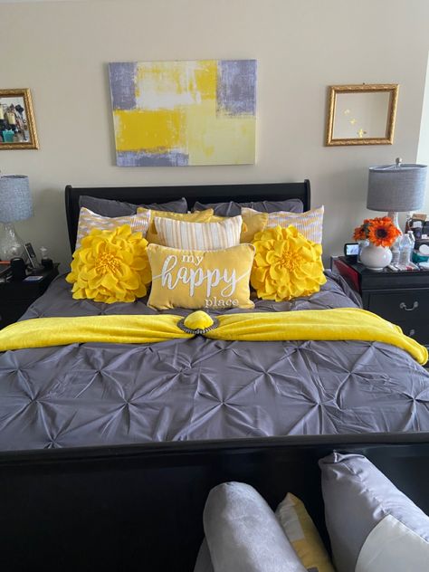 Bedroom Decor Yellow And Grey, Yellow And Black Room Decor, Yellow And Gold Bedroom, Bedroom Ideas Yellow And Gray, Black And Yellow Bedroom Ideas, Grey And Yellow Bedroom Ideas, Gray And Yellow Bedroom Ideas, Yellow And Grey Bedroom, Grey And Yellow Bedroom