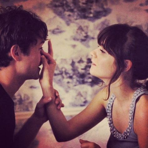 You made me cry😔 Summer And Tom, 500 Days Of Summer Aesthetic, 500 Days Of Summer Quotes, Hate Summer, Boys Food, Unforgettable Love, Joseph Gordon, 500 Days Of Summer, 500 Days