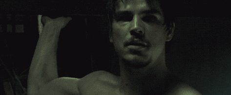 http://24.media.tumblr.com/tumblr_lh9jjrwSsZ1qzluo9o1_500.gif Josh Hartnett Gif, Josh Hartnett 30 Days Of Night, Young Josh Hartnett, Josh Hartnett 2000s, Josh Hartnett Black Hawk Down, Josh Hartnett, Writing Resources, Boys Who, I Love Him