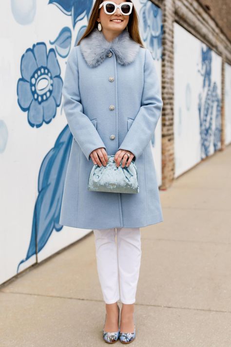 Kate Spade 2022, Kate Spade Fashion Outfits, Blue Christmas Outfit Women, Kate Spade Outfits, Spade Designs, Kate Spade Aesthetic, Classy Spring Outfits, Kate Spade Fashion, Paris Fits