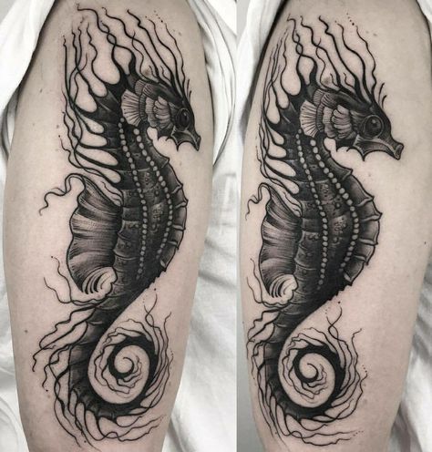 Sea Horse Tattoo Design, Sea Horse Tattoos, Seahorse Tattoo Design, Sea Horse Tattoo, Aquatic Tattoo, Tattoo Perna, Trident Tattoo, Cupid Tattoo, Horse Tattoo Design