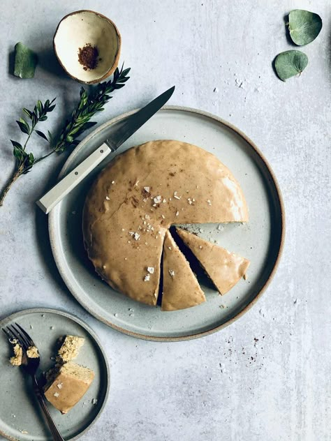 Vanilla Cardamom Snacking Cake with Five Spice Maple Glaze — Peter Som Cardamom Spice Cake, Cardamom Baking, Cardamom Glaze, Autumn Sweets, Peranakan Food, Sweetness Level, Happy Chef, Maple Cake, Snacking Cake