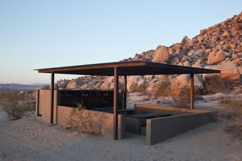 Sleeping Pods, Camping Pod, Tiny House Blog, Camping Shelters, California Desert, Artistic Installation, Desert Homes, Small Doors, Shade Structure