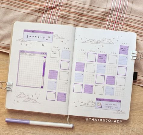 Minimal Bujo Monthly, Bujo Page Layout Ideas, Monthly Calendar Journal, Bujo Month Theme, January Bujo Calendar, Bujo Calendar Ideas, Monthly Calendar Bujo, Calendar Journal Ideas Layout, Month Bujo Spread